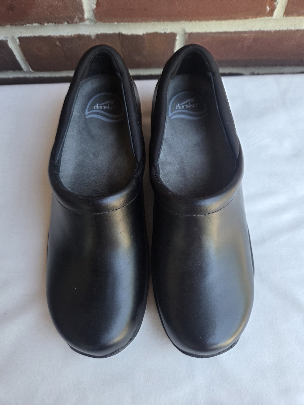 Dansko Women’s Black Leather Slip Resistant Work Shoes EU 40 US 9.5-10 - Picture 2 of 12